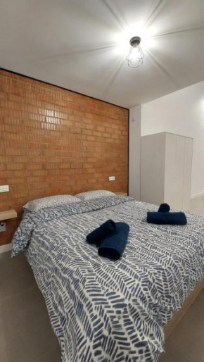 Luxury apartment 2 a 5 min de la ESTACIÓN DE BUS Y TREN María Zambrano